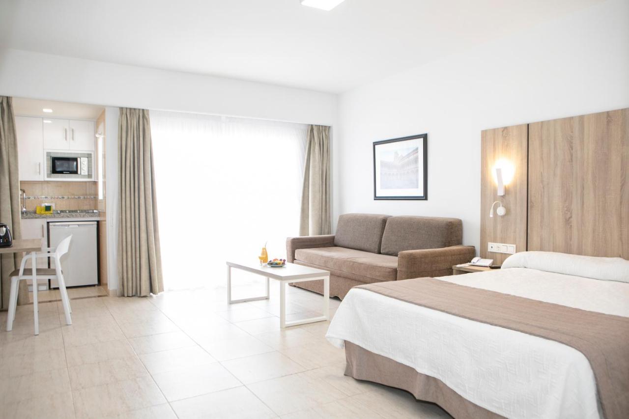 Hotel Apartamentos Pyr Fuengirola Zewnętrze zdjęcie